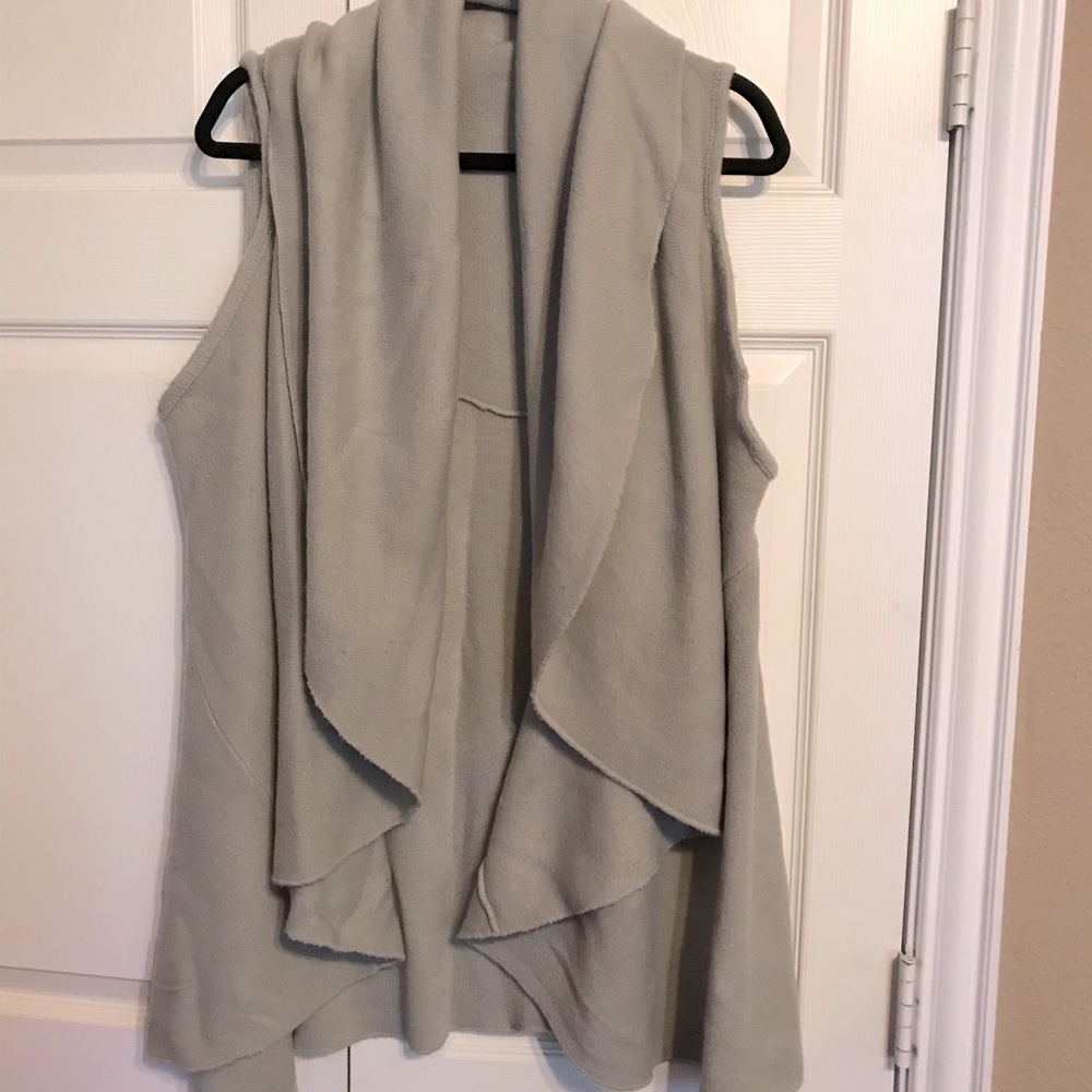 Versatile shawl neck open sweater vest